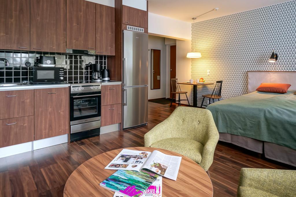 Forenom Serviced Apartments Espoo Tapiola Værelse billede